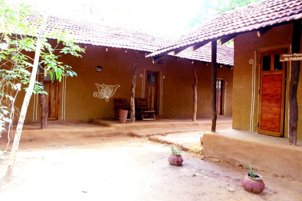 A4 Villa & Spa. Habarana Extérieur photo